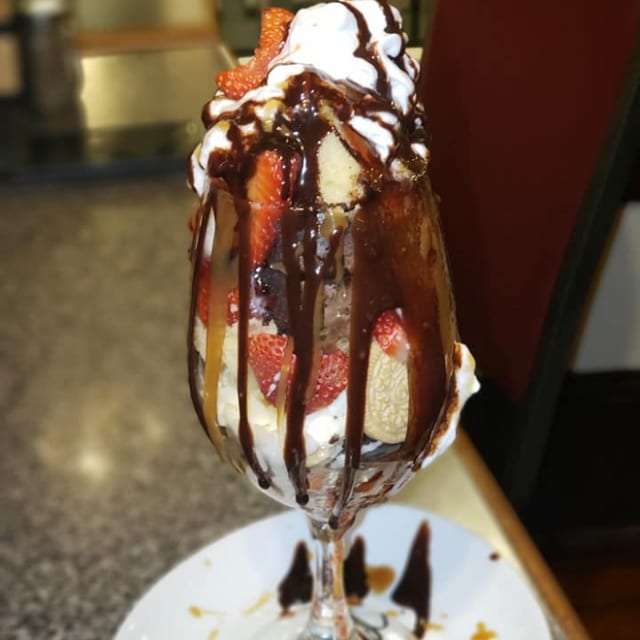 Strawberry Tall Cake.